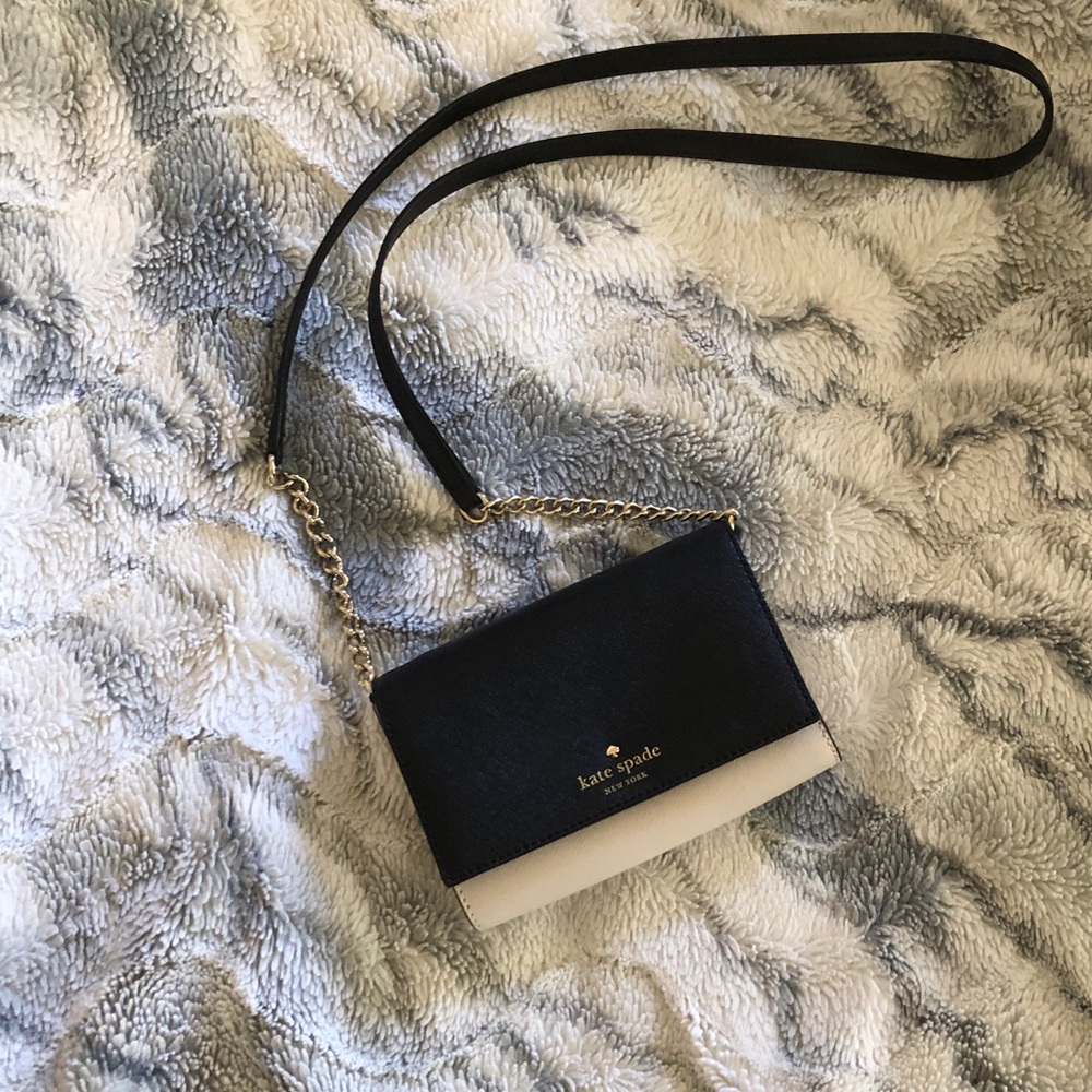 Like new KATE SPADE ♠️ crossbody purse